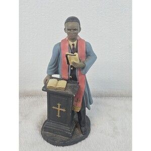 VINTAGE AFRICAN AMERICAN PASTOR PREACHER MINISTER AT PULPIT FIGURINE